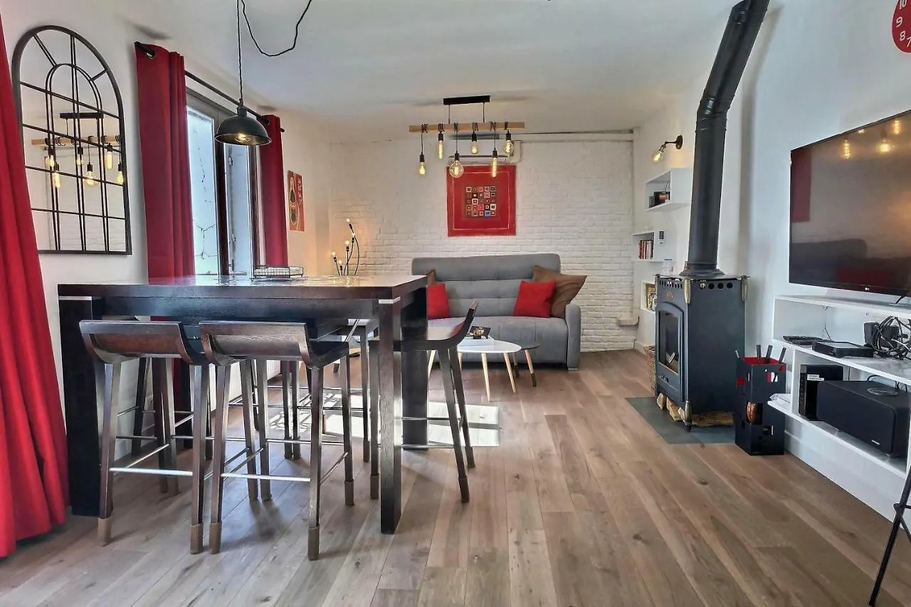 Apartment Saint-Antoine Paris 0*,  France